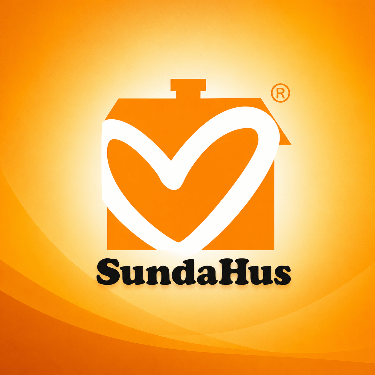 SundaHus-logotyp i orange med stiliserat hus och hjärta på enfärgad bakgrund, ingen solskyddsprodukt synlig