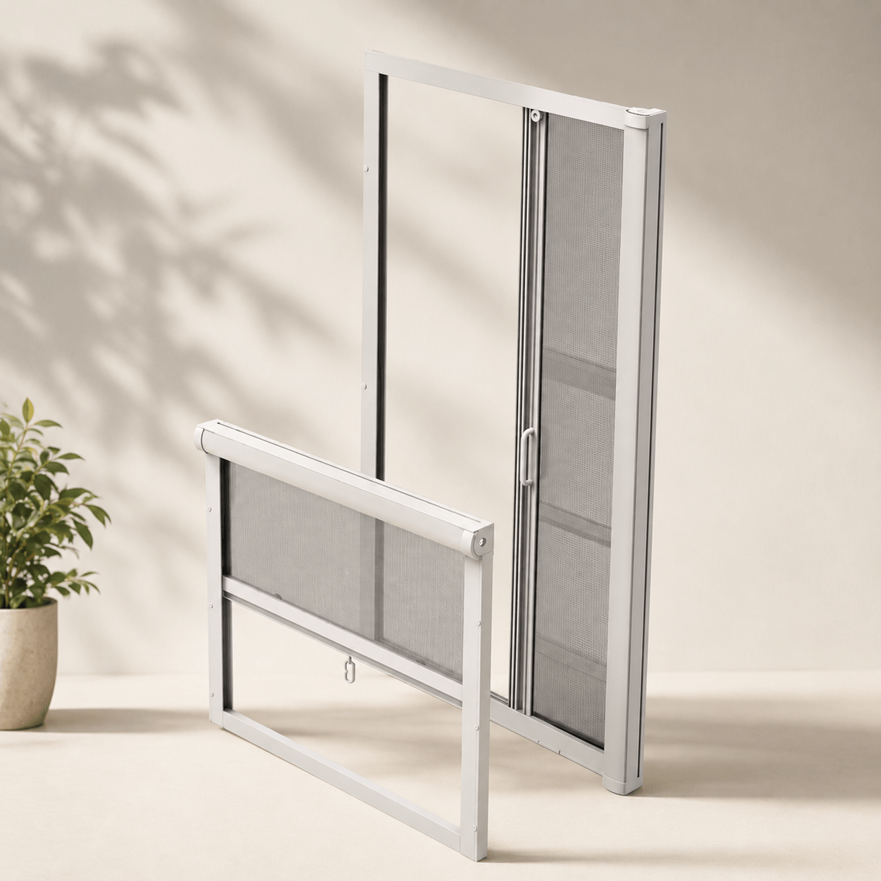 Myggnät i vit aluminiumram monterad i fönster/dörröppning för villa/uteplats användning